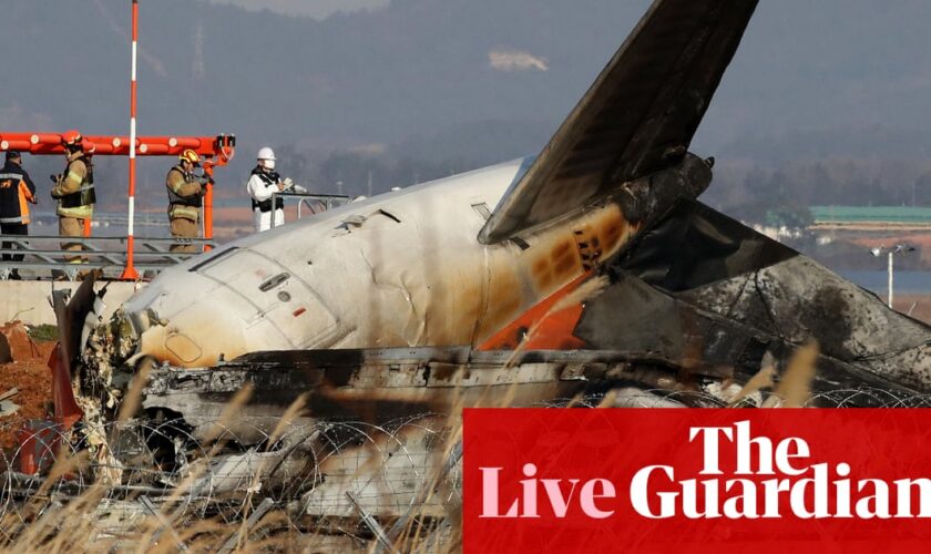 South Korea plane crash: country mourns as investigations into cause of Jeju Air disaster begin – latest updates