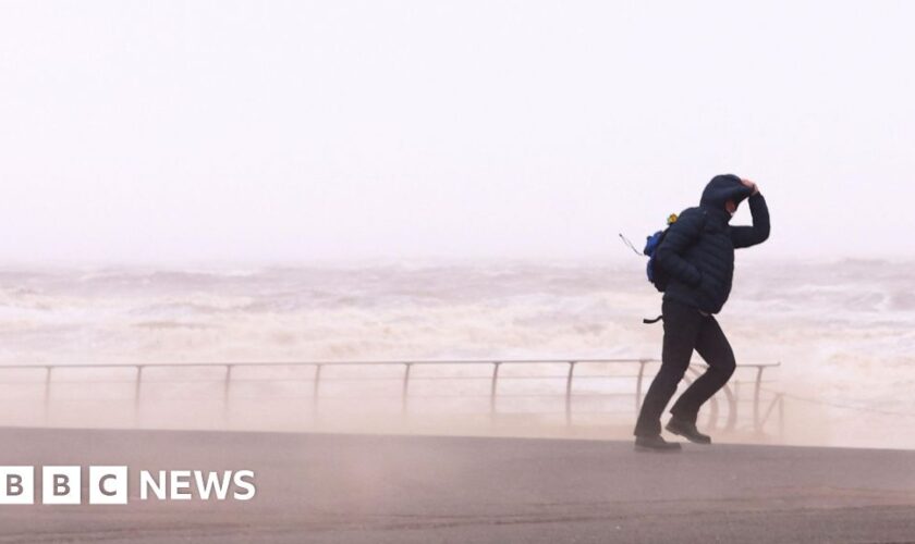 Strong wind warnings continue in wake of Storm Darragh