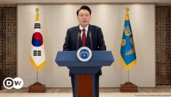 Südkoreas Präsident Yoon Suk Yeol vom Dienst suspendiert