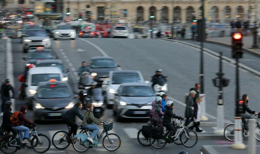 Tensions, «vitesse fulgurante», non-respect du code de la route... L’enfer de la cohabitation entre cyclistes, piétons et automobilistes