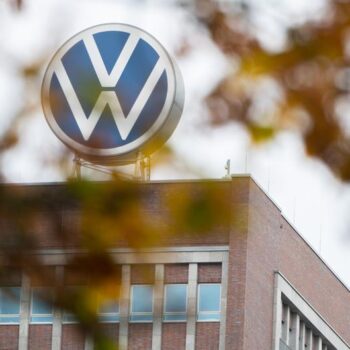 Thousands to strike at Volkswagen plants across Germany