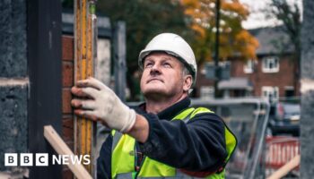 UK 'doesn't have enough builders' for Starmer's 1.5m homes