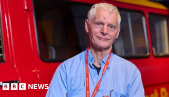 UK's longest serving postman calls time on career