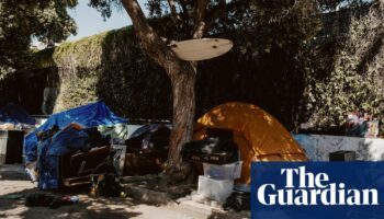 US saw dramatic rise in homelessness at start of 2024, housing agency says