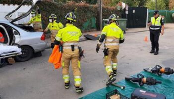 Un muerto tras la colisión de un camión y un coche en Jaén