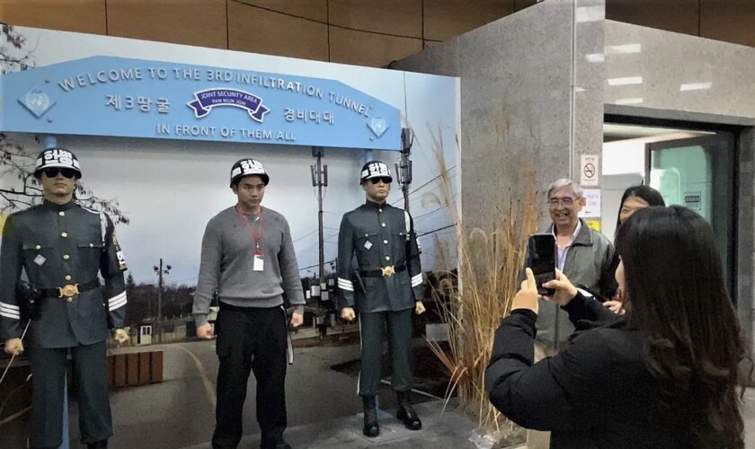 Un paseo por la última frontera de la Guerra Fría: un parque de atracciones con vistas a Corea del Norte