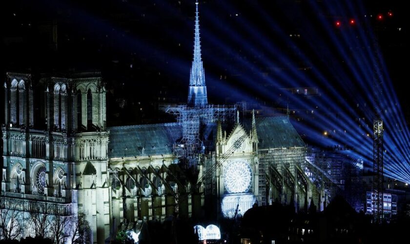 « Un symbole de fraternité » : pour la réouverture de Notre-Dame, le diocèse de Paris ouvre un livre d'or