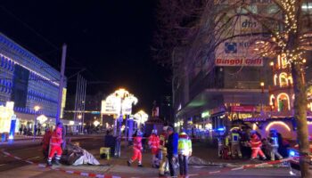 Une voiture fonce sur un marché de Noël en Allemagne : au moins deux morts et plus de 60 blessés