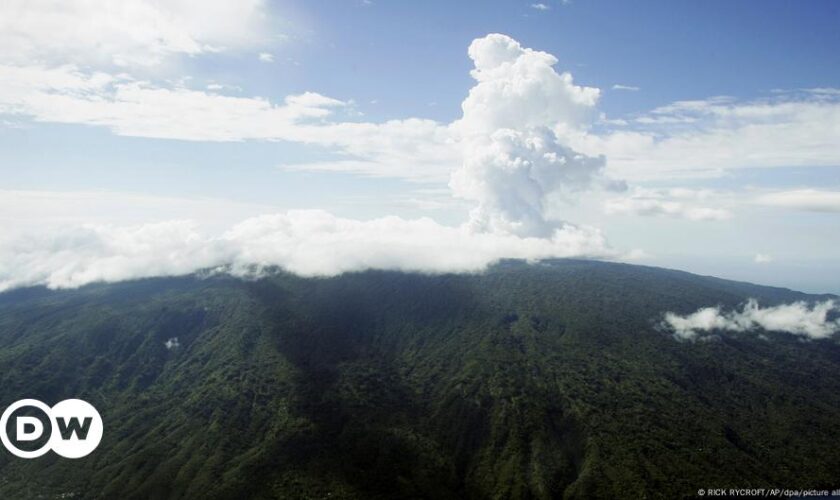 Vanuatu rocked by major earthquake