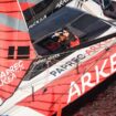 Vendée Globe : Richomme maintient son avance sur Dalin, Bestaven subit une avarie