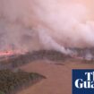 Victoria bushfire fight continues in Grampians as flood warnings persist in parts of Queensland