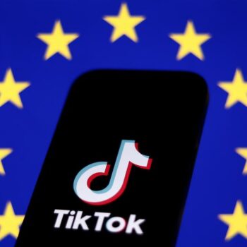 Wahlmanipulation in Rumänien: EU prüft Einfluss von Tiktok