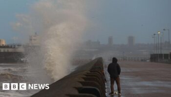 Warnings of snow, wind and rain across the UK for New Year