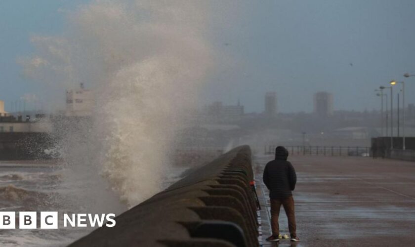 Warnings of snow, wind and rain across the UK for New Year