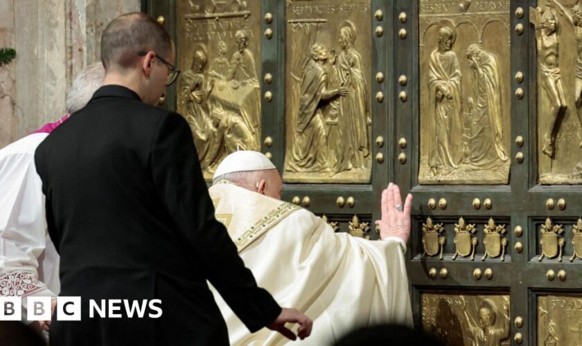 Watch: Pope opens Holy Door to kick off special jubilee year