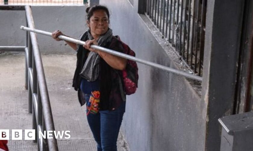 Watch: Relatives of inmates attempt to break into Mexican prison