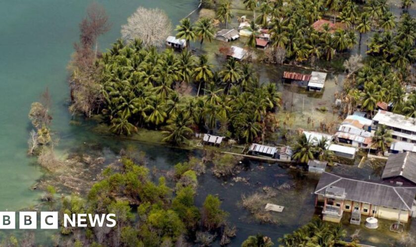 'We'd just left harbour when the Boxing Day tsunami hit'