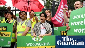 Woolworths to reopen distribution centre to get essential items on shelves amid ongoing strike