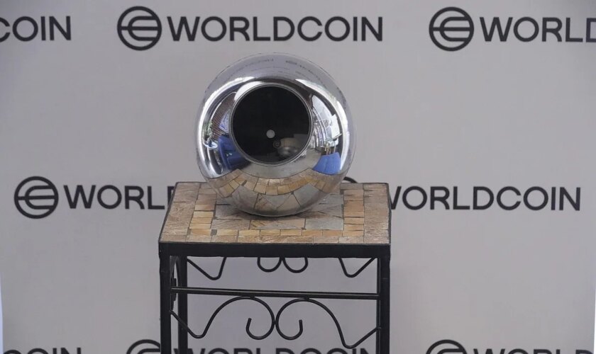 Worldcoin deberá eliminar todos los iris escaneados a cambio de criptomonedas