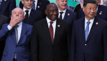 Xi Jinping s’affiche comme l’ami de l’Afrique face à l’Occident