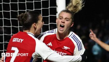 Alessia Russo celebrates her goal against Bayern Munich