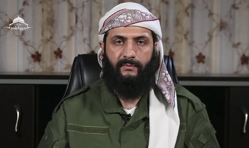 ¿Un líder pragmático o Al Qaeda 2.0? Quién es Jolani, cabecilla de la ofensiva rebelde contra Asad