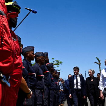 François Bayrou à la Réunion après sa visite express à Mayotte