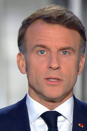 Discours de Macron : dissolution, parole aux Français... Ce qu'il faut retenir des vœux du président