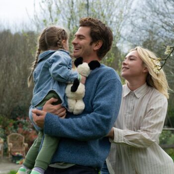 « L’Amour au présent » : Andrew Garfield et Florence Pugh dans un méli-mélo bobo