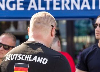 AfD und Homosexualität: »Einige Schwule fühlen sich angezogen von männlicher Identitätspolitik«