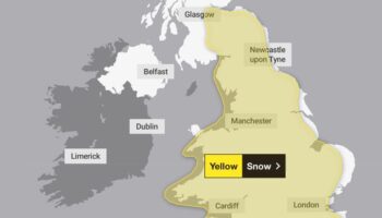 UK snow: Met Office issues three-day weather warning as map shows whole of England affected