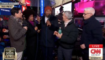 Comedian roasts CNN over Don Lemon firing when offered a New Year's Eve shot