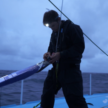 Vendée Globe : Sébastien Simon maintient la cadence à la 3ème place