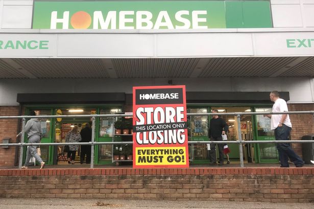 Huge spike in shop closures last year - with even 'worse to come' in 2025