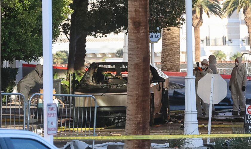 Une Tesla Cybertruck explose devant un hôtel Trump à Las Vegas, faisant un mort et sept blessés