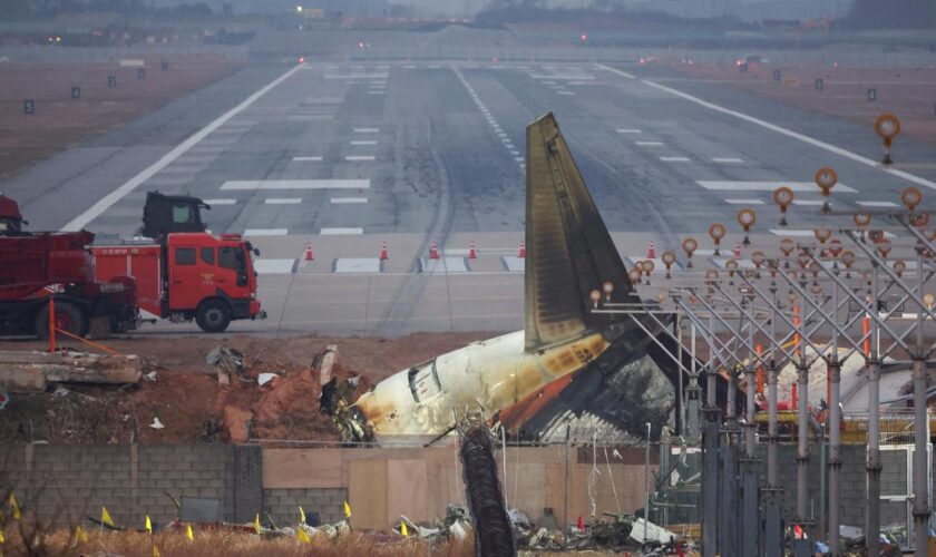 Flugzeugunglück in Südkorea: Beschädigter Flugschreiber zur Auswertung in die USA geschickt