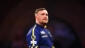 World Darts Championship LIVE: Littler vs Bunting and Van Gerwen vs Dobey semi-final updates