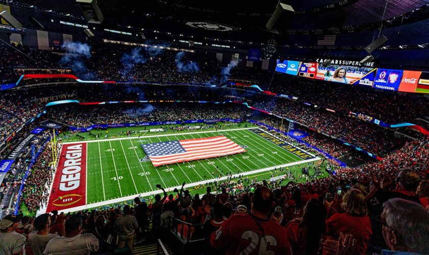 College football fans launch into 'U-S-A!' chant after moment of silence for victims of New Orleans attack