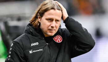 Mainz-Coach Bo Henriksen fehlte beim Vorbereitungsstart. Foto: Uwe Anspach/dpa