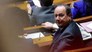 Le PS est désormais « le pôle central de l’Assemblée », affirme l’ex-président François Hollande