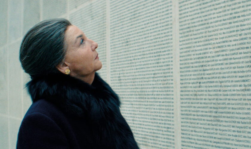 Simone Le voyage du siècle : Elsa Zylberstein s'est préparée "pendant un an" pour devenir Simone Veil