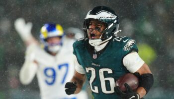 Saquon Barkley helps Philadelphia Eagles reach NFC Championship game