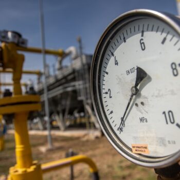 Gaz russe : « L’Europe a eu beaucoup de chance jusque-là, la crise est loin d’être terminée »