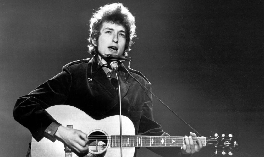 Mr. Tambourine Man: Textentwurf für Song von Bob Dylan für 508.000 US-Dollar versteigert