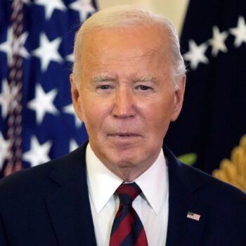 Vor US-Machtwechsel: In letzter Minute: Biden begnadigt politische Gegner Trumps