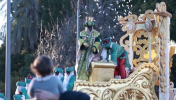 Cádiz, Huelva y medio centenar de municipios andaluces adelantan al día 4 sus Cabalgatas de Reyes por las previsiones de viento y lluvia