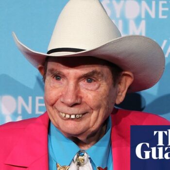 Chad Morgan, Australian country music star, dies aged 91