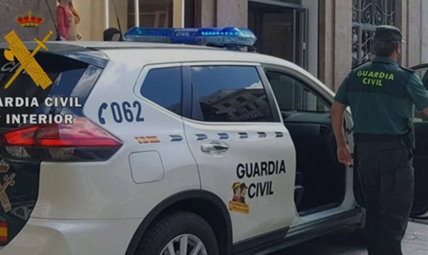 El juez decreta la libertad del joven que amenazó con una guadaña a los agentes y los vecinos de Cabezón de Pisuerga (Valladolid)