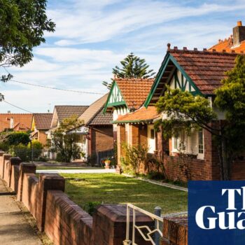 Falling house prices and drop in Victorian rental numbers could mark rise of owner-occupiers