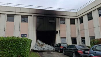 Incendie au Valado Park d’Osny : une société automobile part en fumée